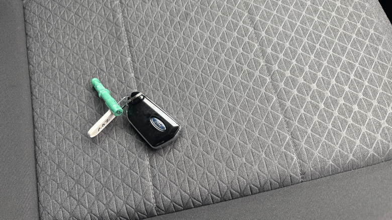 Ford Transit Connect 250 L2 Petrol 1.5 EcoBoost PHEV 150 Limited Van Auto